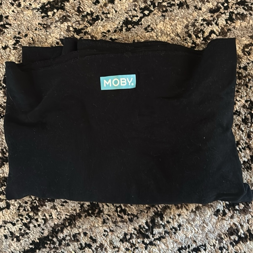 MOBY Black Kids Accessory